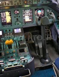 јв≥он≥ка в каб≥н≥ п≥лота